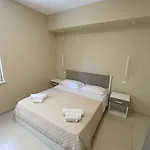 Riva Del Sole ベッド・アンド・ブレックファスト 4*