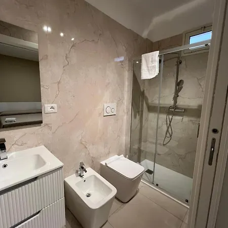 Riva Del Sole 4* トロペーア