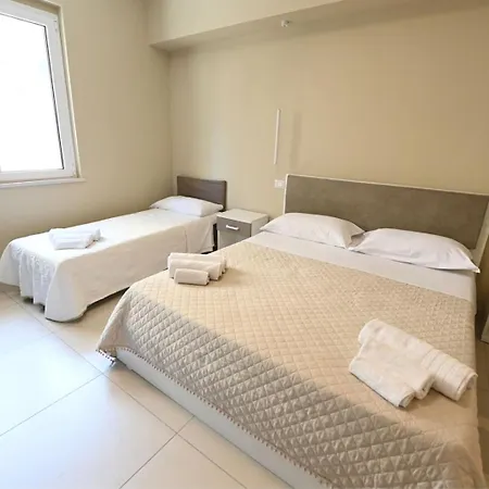 ベッド・アンド・ブレックファスト Riva Del Sole 4*